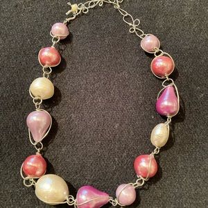 Silver and beads necklace